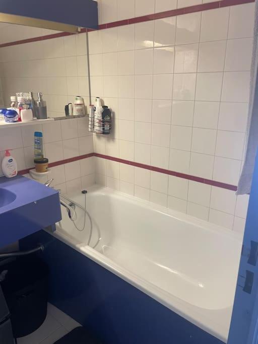 Appartement Rdc En Residence Avec Piscine Cannes Luaran gambar